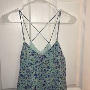 pretty floral tank top
